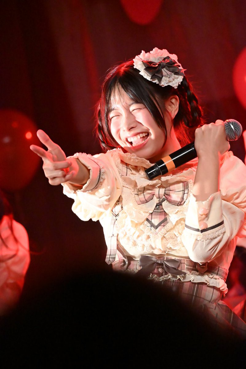 山﨑悠楓のライブ中またはパフォーマンス中のソロ写真