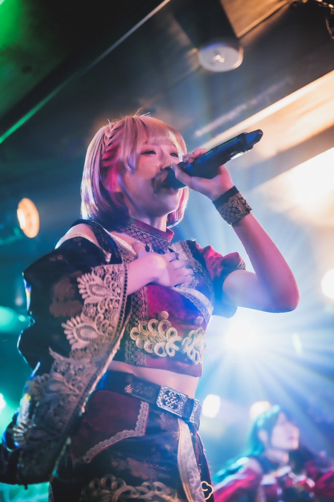 ENVY PARANOID みなみ ライブ・パフォーマンス写真