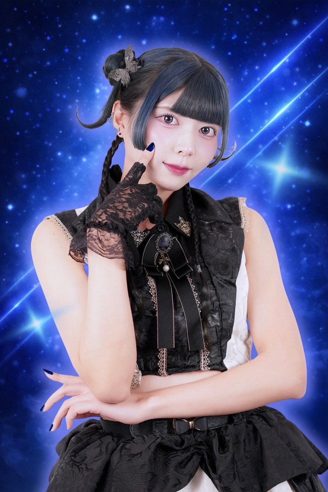 山田あえらの新体制個人アー写
