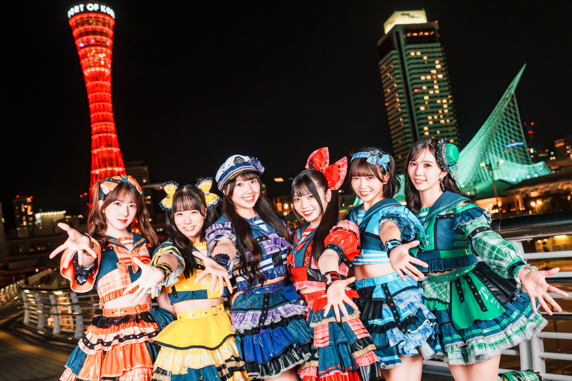 グットクルー 現行6人の集合アーティスト写真