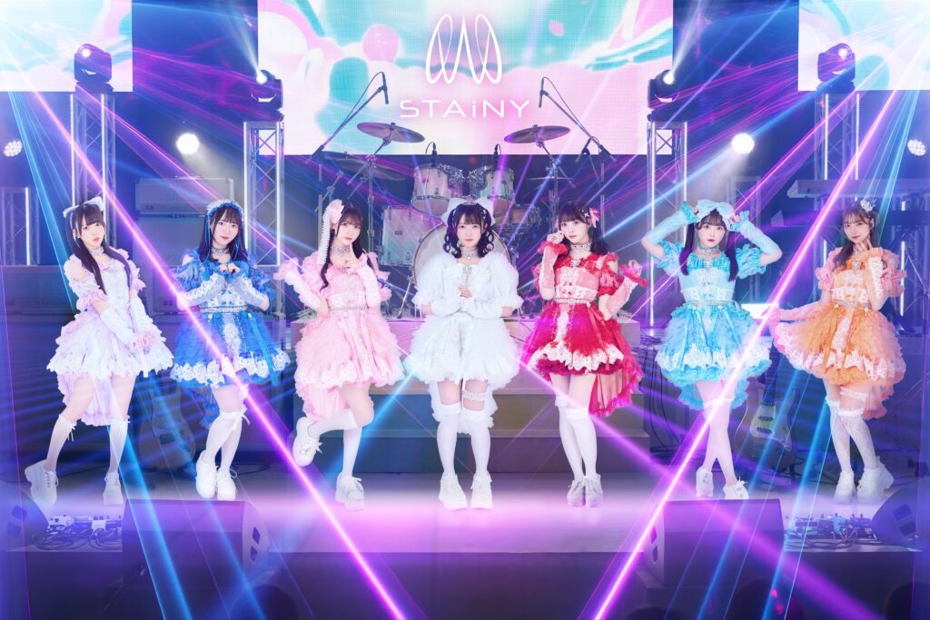 STAiNY 現7名の公式集合アーティスト写真