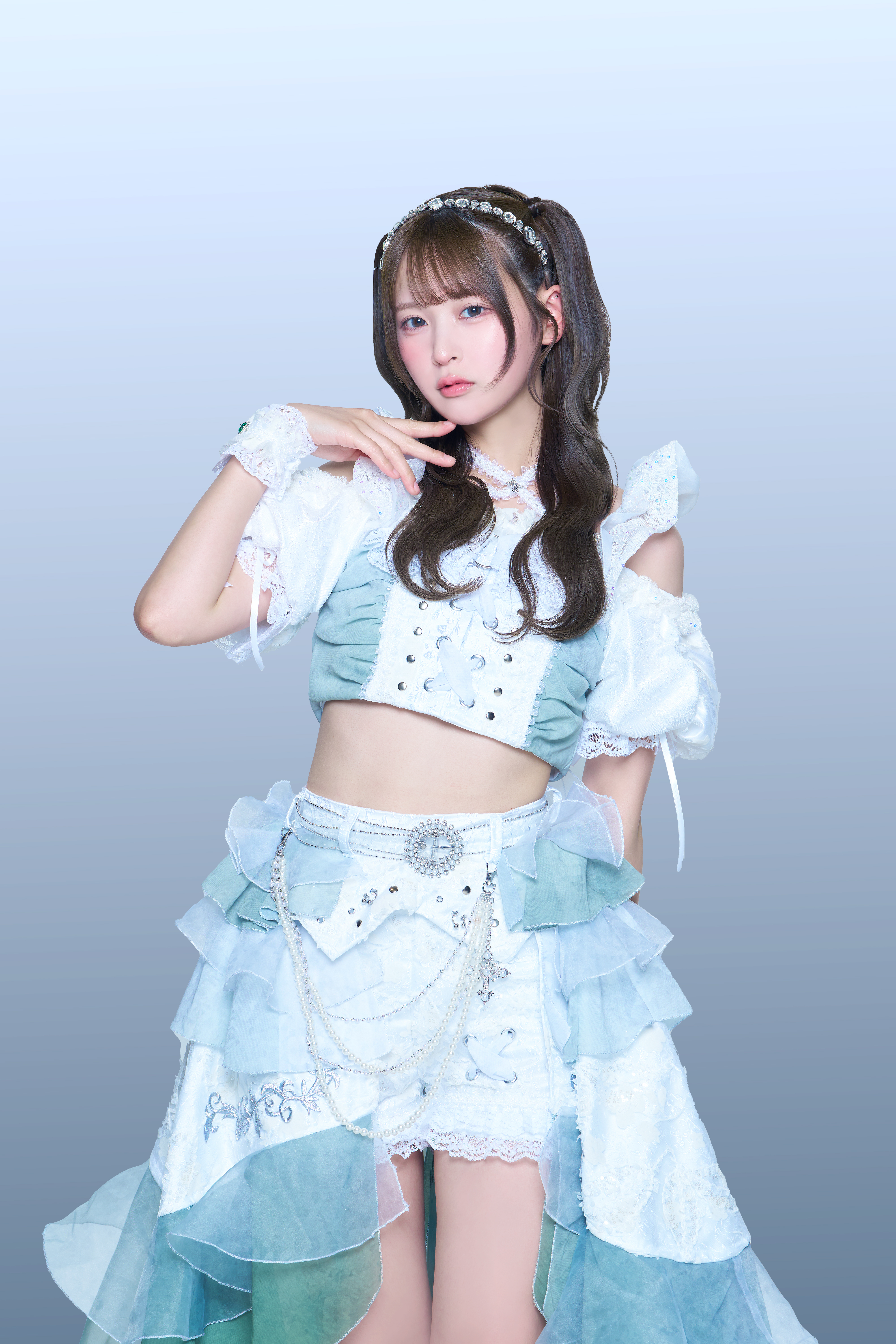 Mirror,Mirror 巴月もえ 公式アーティスト写真